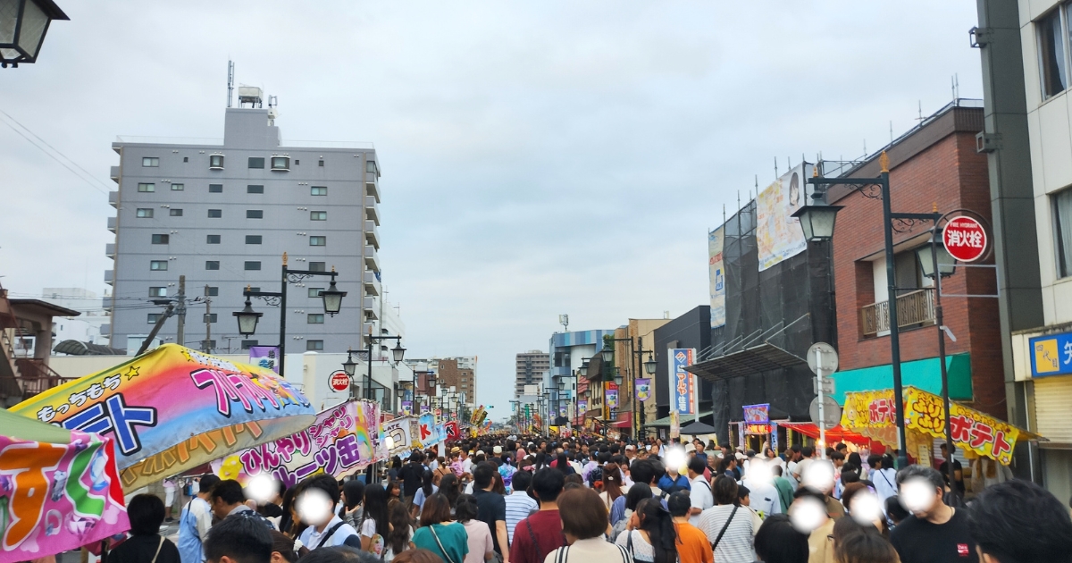 春日部夏祭り:かすかべ大通りの屋台(2025年7月12日撮影)