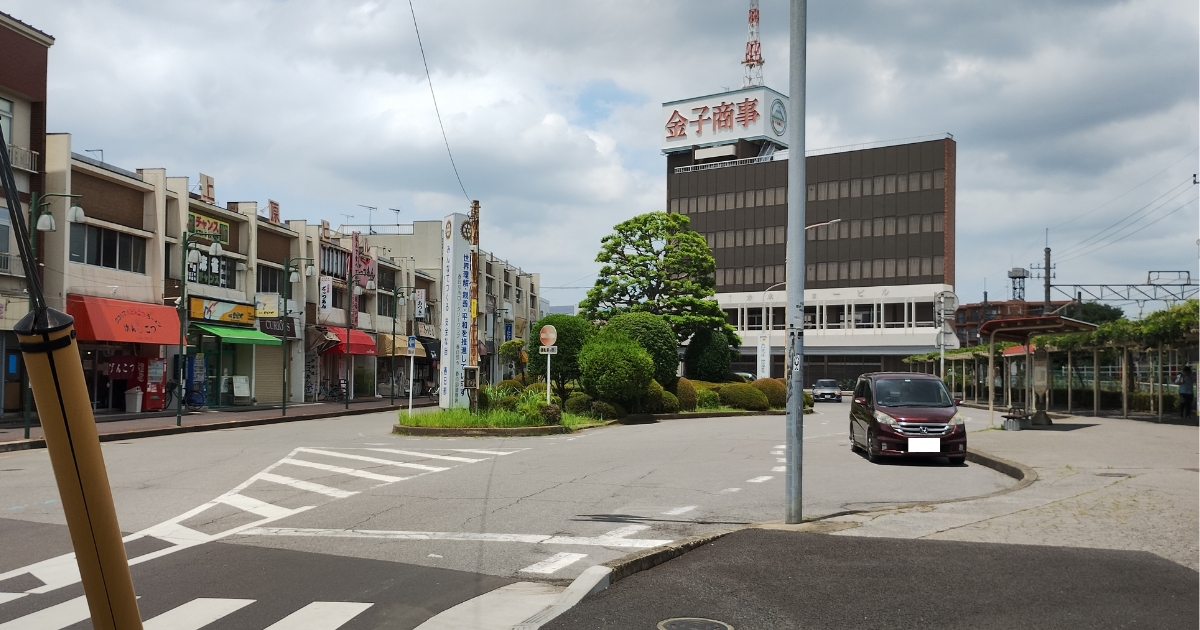 武里駅西口ロータリー